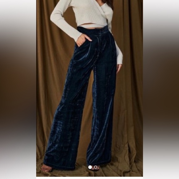 12th Tribe Pants - 12th Tribe Women’s Deep Dark Blue Velvet Wide Leg Pant size Large